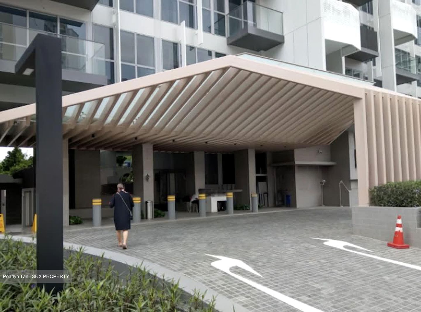 The Alps Residences (D18), Shop House #593483401